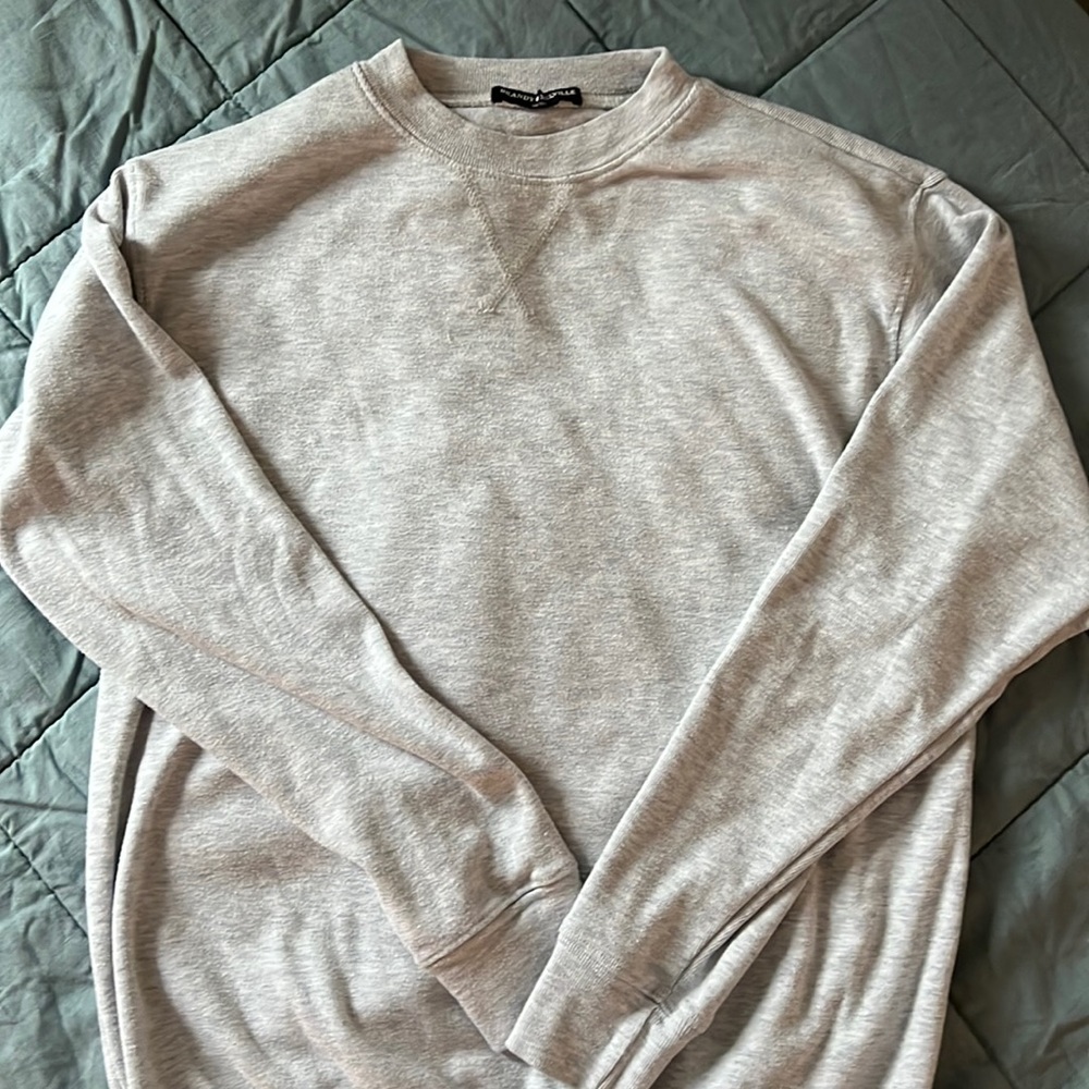 Brandy Melville crewneck